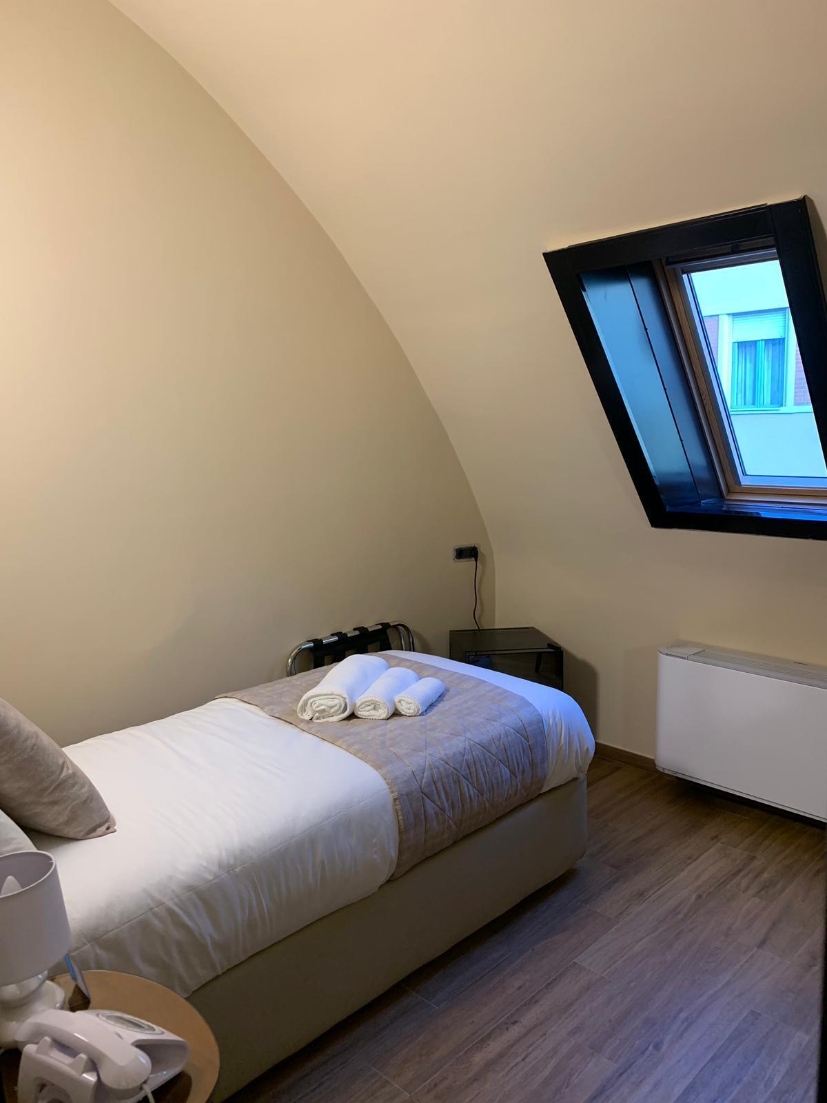 Hotel Valentino Du Parc Turin Room photo